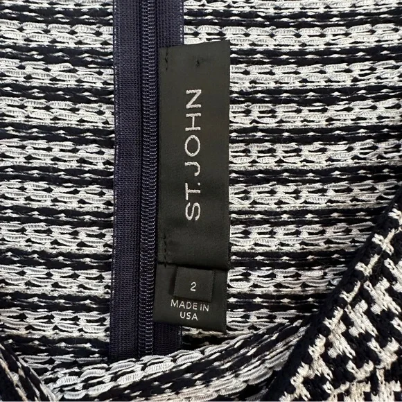 ST JOHN Navy Blue Ivory Dress Color Block Knit‎ Women’s Sz 2 NWOT